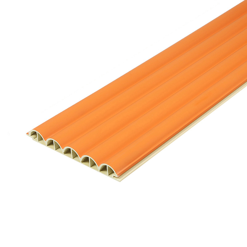 Painel canelado de parede interna