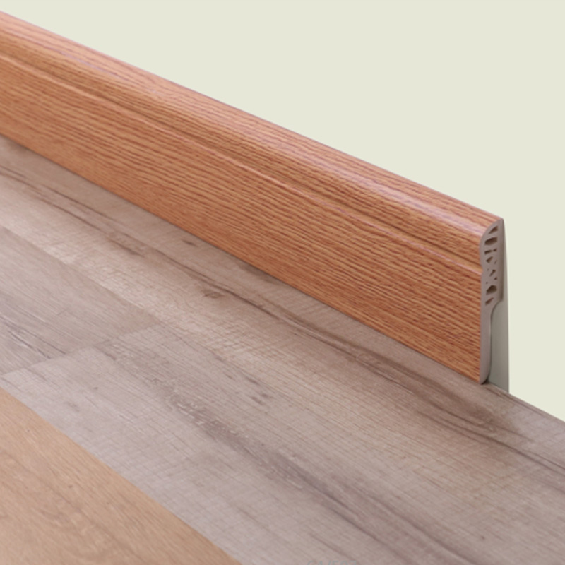 Rodap&eacute; moderno interior