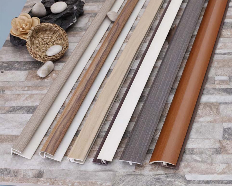 Tiras de transi&ccedil;&atilde;o para piso &agrave; prova de umidade