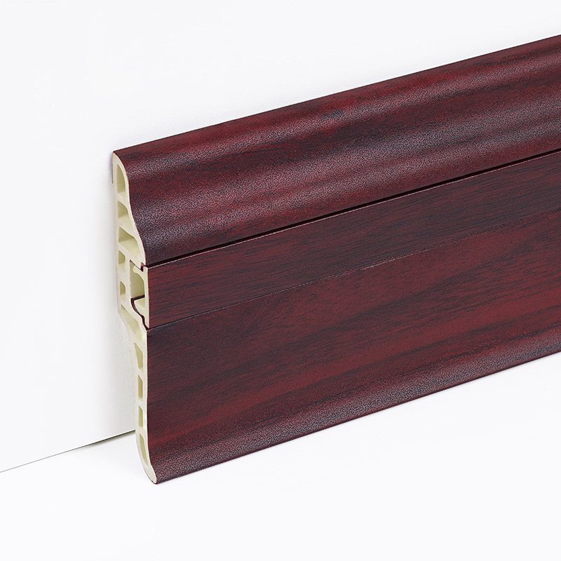 Rodap&eacute; de piso vin&iacute;lico