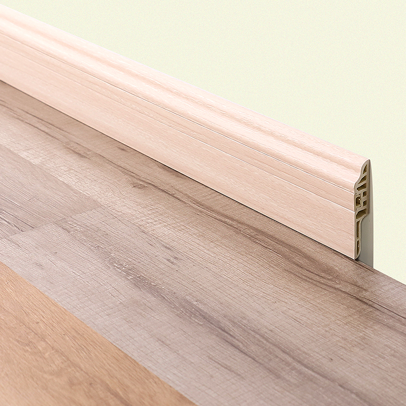 Perfil de rodap&eacute; de PVC est&eacute;ril