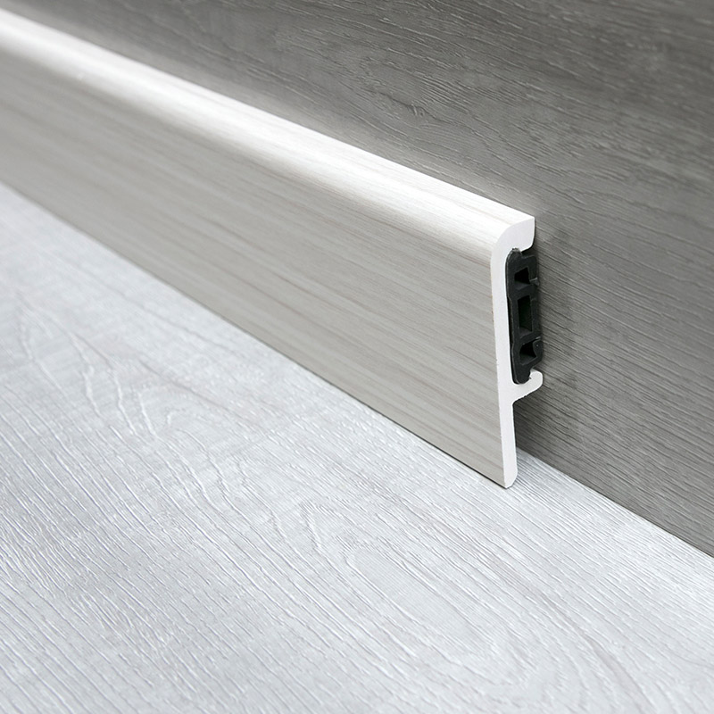 Rodap&eacute;s cinzentos imperme&aacute;veis