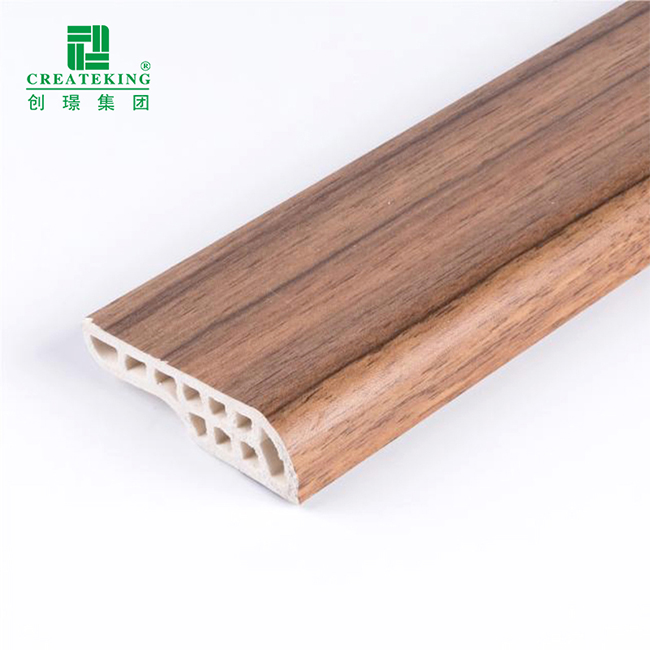 Fornecedor da China Rodapé de parede de PVC de grão de madeira de fácil instalação