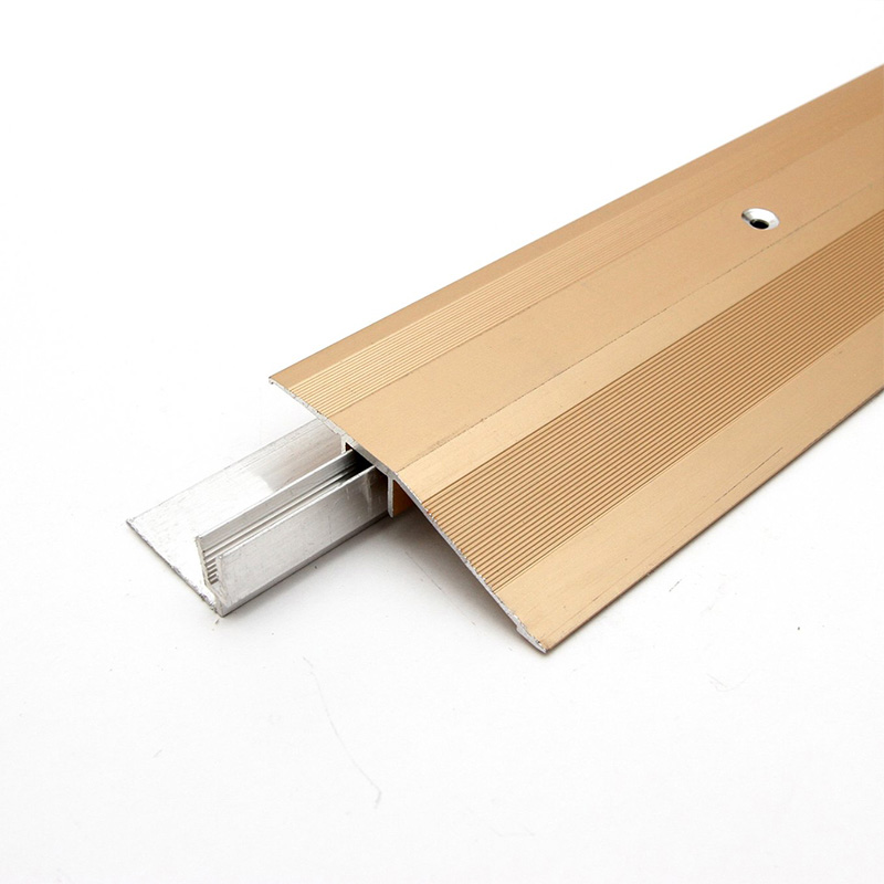 Faixa de transi&ccedil;&atilde;o personalizada de ladrilho para piso