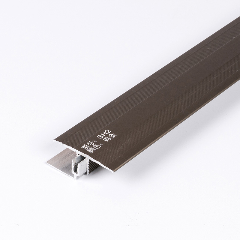 Tiras de transi&ccedil;&atilde;o de alum&iacute;nio