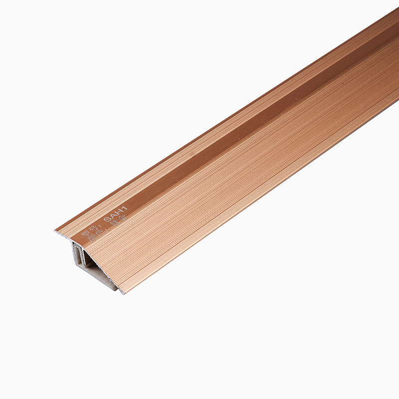 Faixa de transi&ccedil;&atilde;o de piso de metal interior