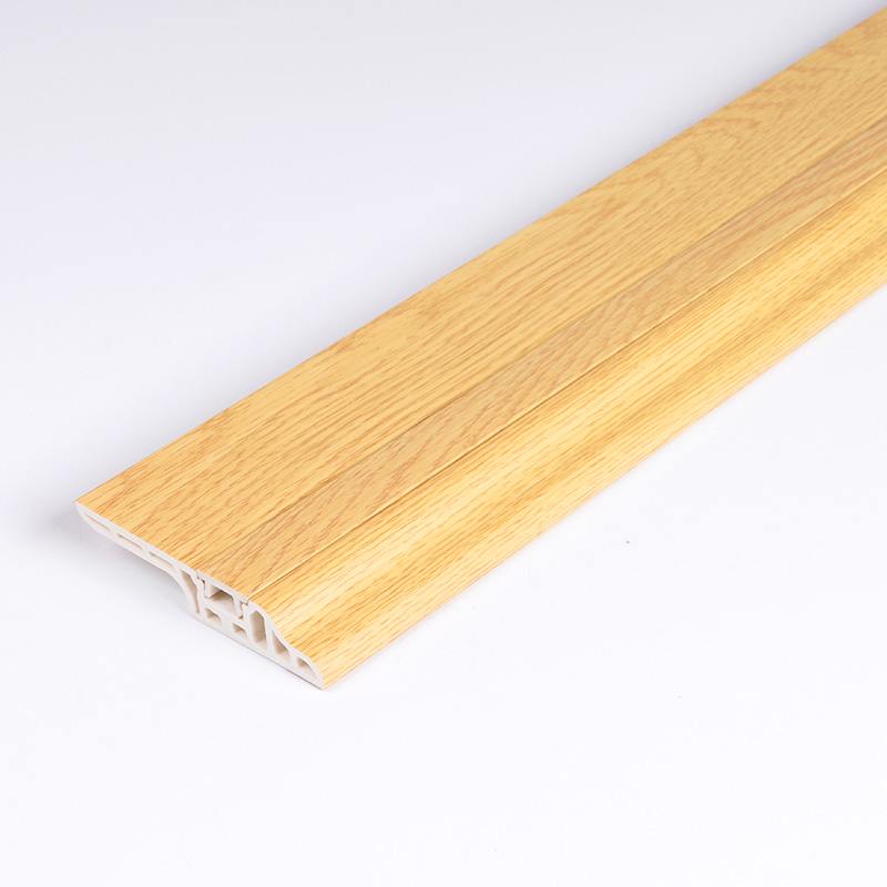 Rodap&eacute; de pl&aacute;stico