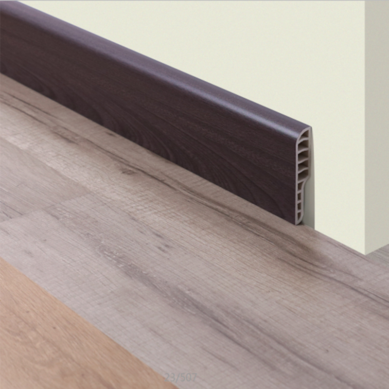 rodap&eacute; de parede em pvc