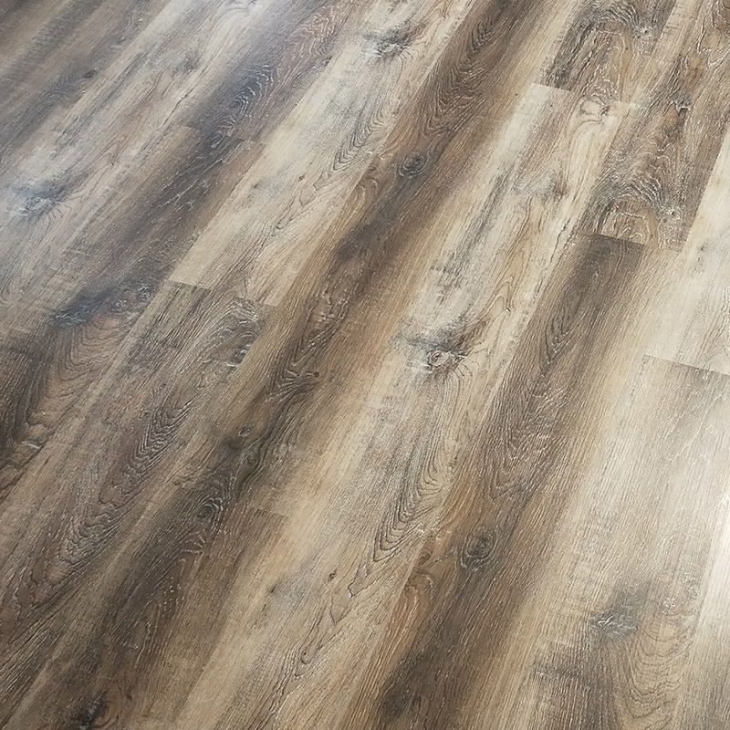 spc clique em piso vin&iacute;lico