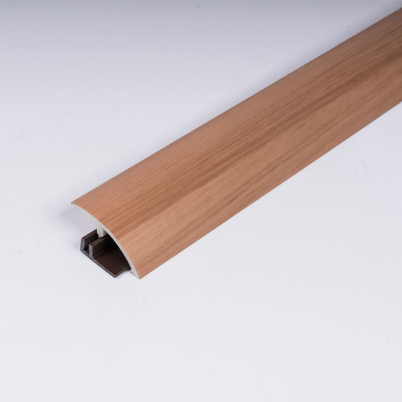 Acabamento de borda de carpete