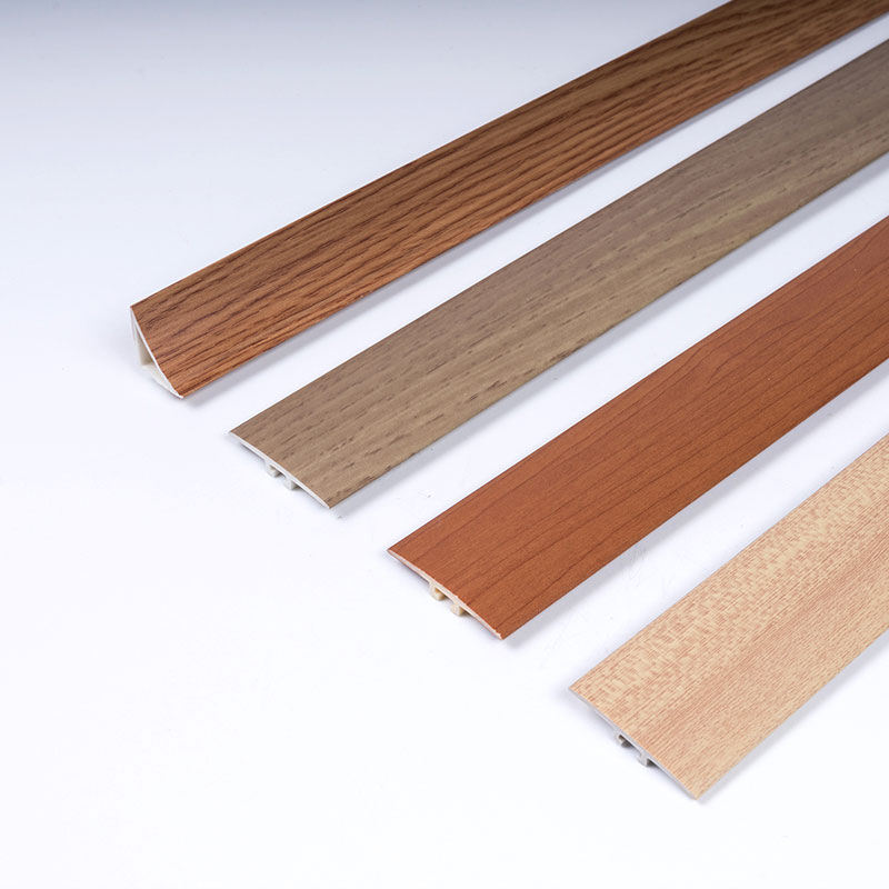 Tiras de borda de canto interno de gr&atilde;o de madeira