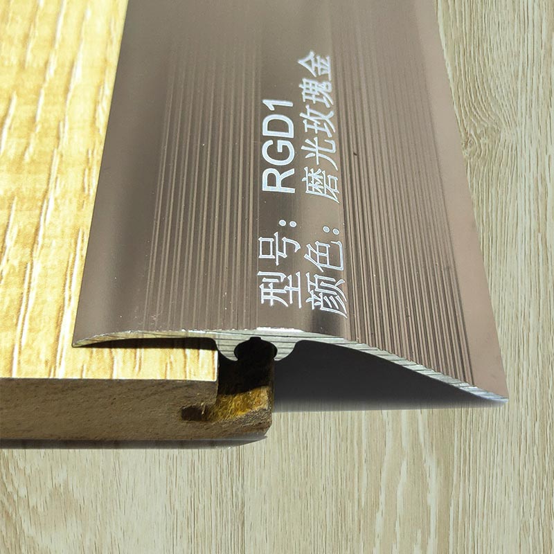 Tiras de transi&ccedil;&atilde;o de alum&iacute;nio no atacado