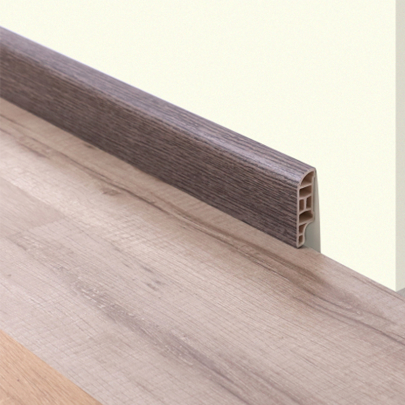 rodap&eacute; de parede em pvc