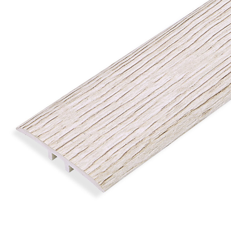 Tiras de borda de piso de gr&atilde;o de madeira