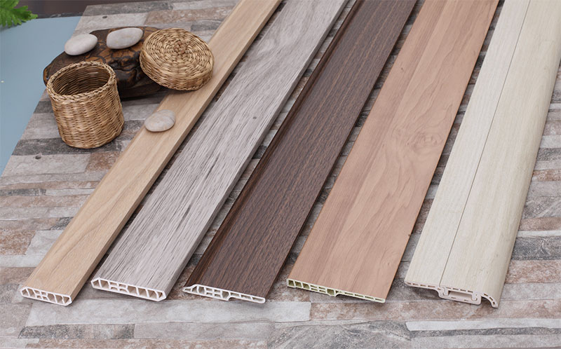 rodap&eacute; de pl&aacute;stico