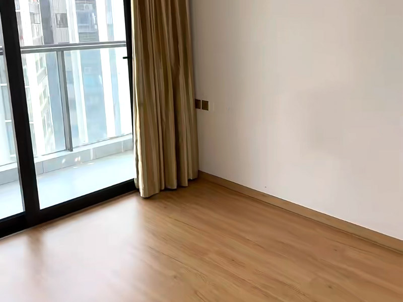 Rodap&eacute;s autoadesivos