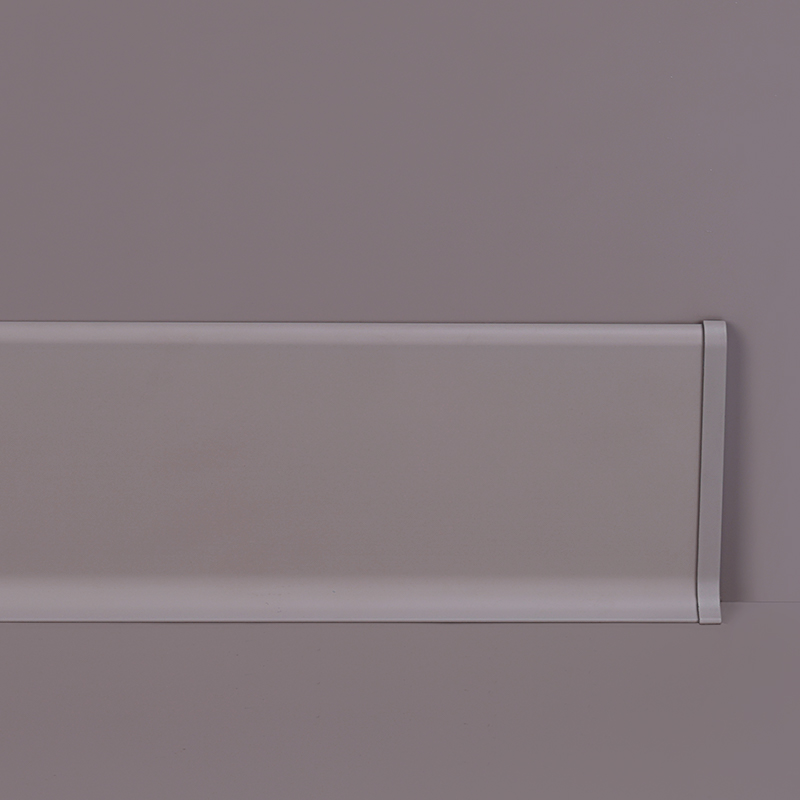 rodap&eacute; de piso de alum&iacute;nio