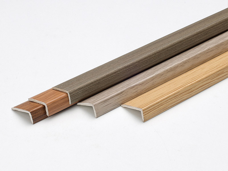 Tiras de borda de piso laminado em PVC de 24 * 10 mm em forma de L