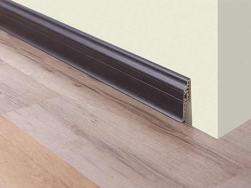 Rodap&eacute; de l&iacute;ngua de cordeiro em PVC de 68 * 17 mm