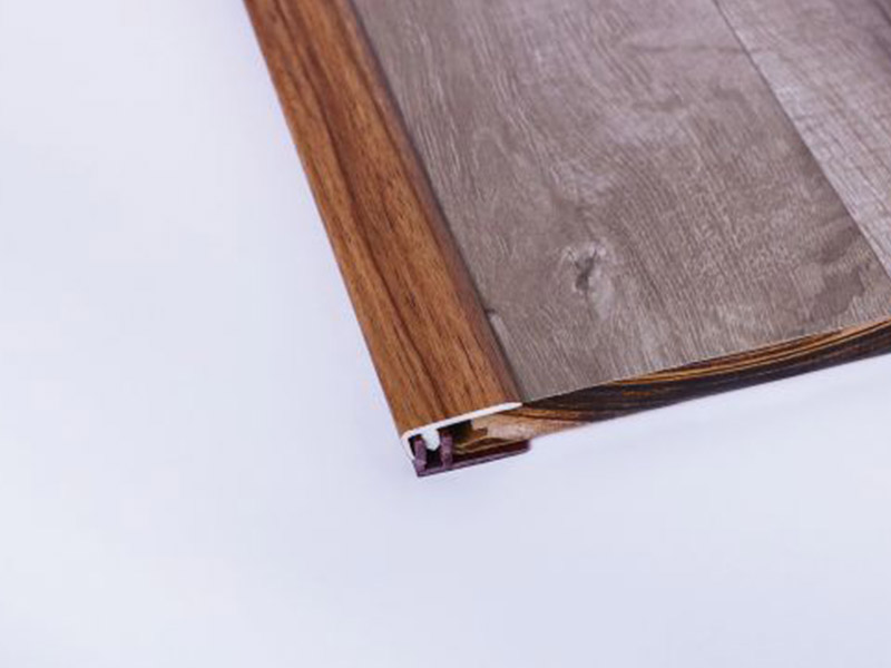 Guarni&ccedil;&otilde;es de borda de piso de PVC em forma de F de 30 * 10,5 mm