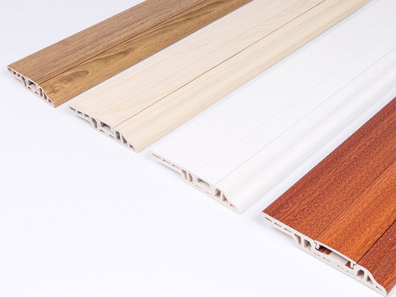 Rodap&eacute; de prego oculto em PVC de 70 * 14 mm