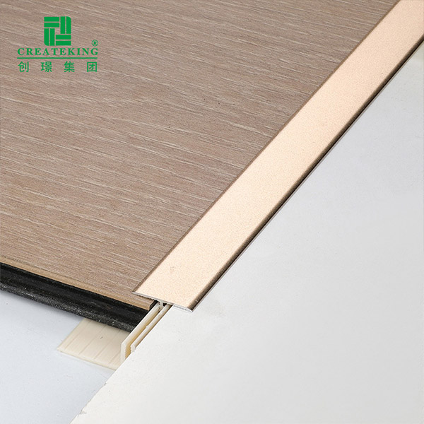 Perfil final de alumínio de 13,5x22mm