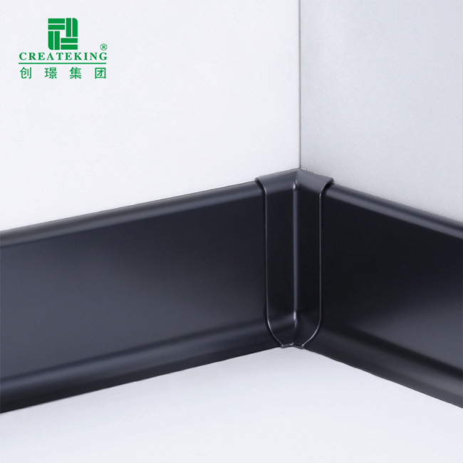 Rodapé preto de alumínio personalizado do fabricante chinês