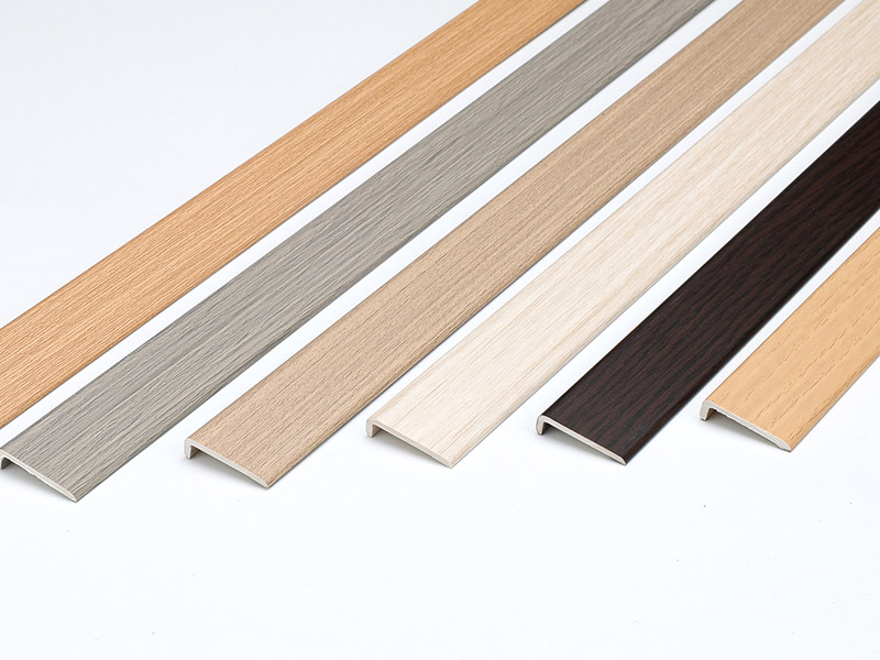 Tira de borda de piso SPC em forma de L de 24 * 4 mm