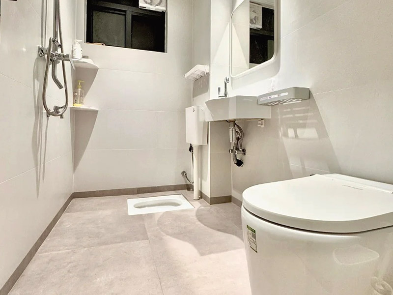 Que tipo de rodapé você deve usar no banheiro?