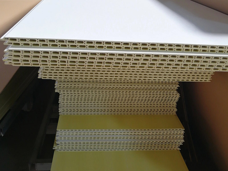 Você pode pintar o painel de parede de PVC?