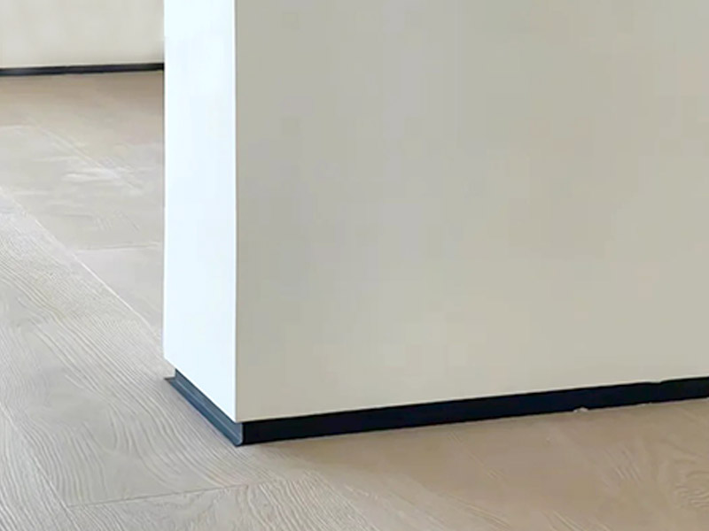 O que é rodapé embutido?