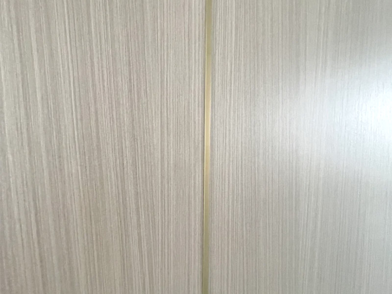 Adicionar acabamento aos pain&eacute;is de madeira