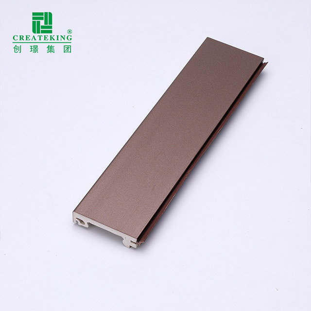 rodapé de 50*14mm WPC