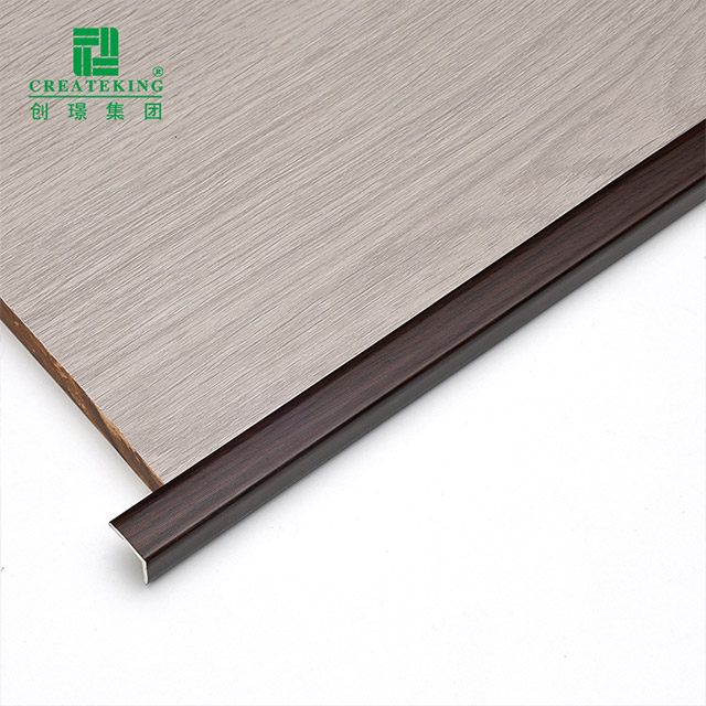 Tiras de borda de piso de PVC em forma de L de 13 * 13 mm