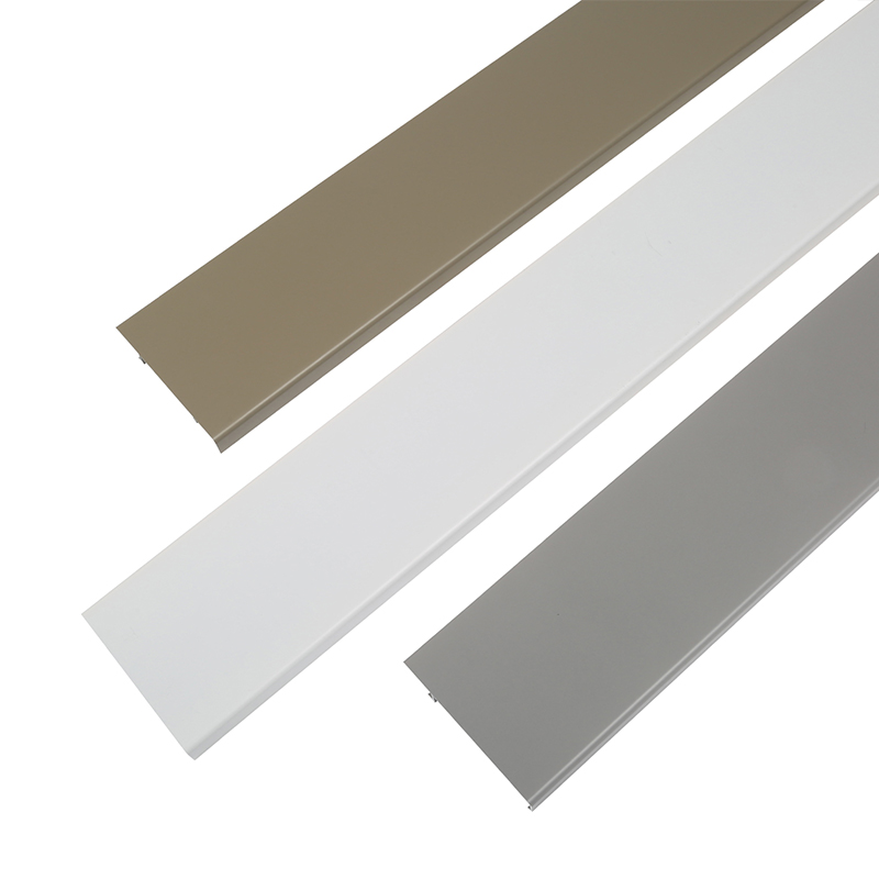 rodap&eacute; de alum&iacute;nio