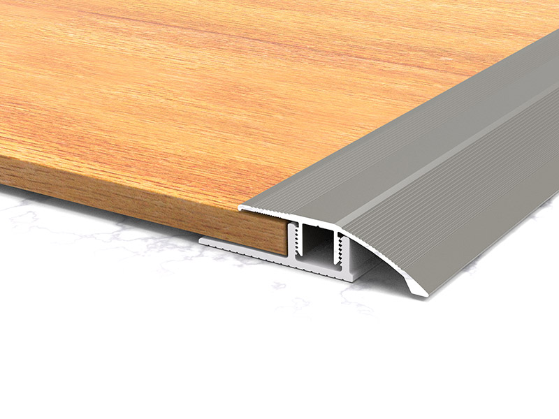 Redutor de piso de liga de alum&iacute;nio