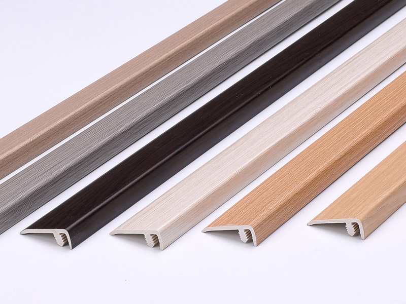 Tiras de borda de piso de PVC em forma de F de 30 * 10,5 mm
