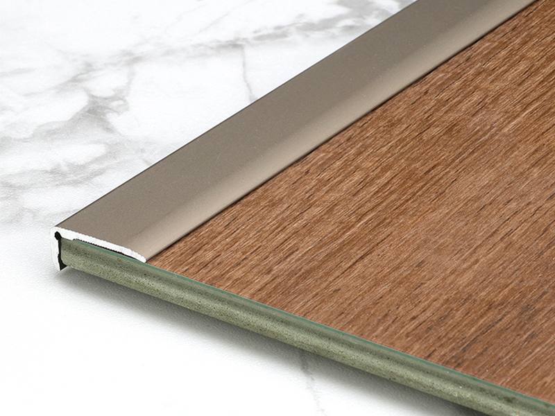 Borda de borda de piso de alum&iacute;nio em forma de L