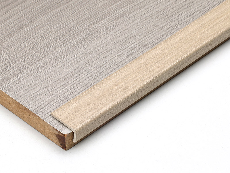 Tira de borda de piso laminado em PVC de 20 * 10 mm em forma de L