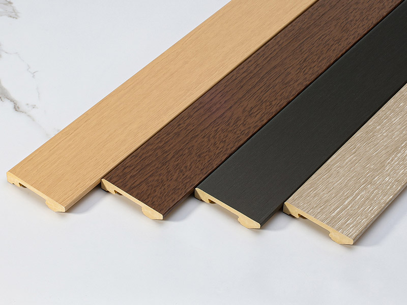 Rodap&eacute; com clipe de PVC s&oacute;lido de 60 * 12 mm