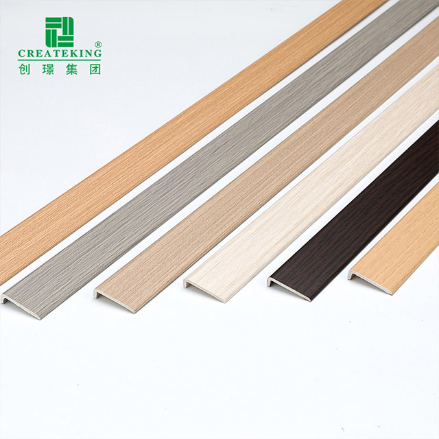 Tira de borda de piso SPC em forma de L de 24 * 4 mm