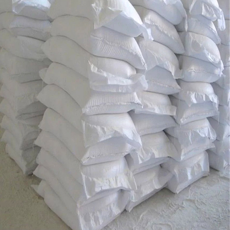 Aplicação de Carbonato de Cálcio em Perfis de Rodapé de PVC